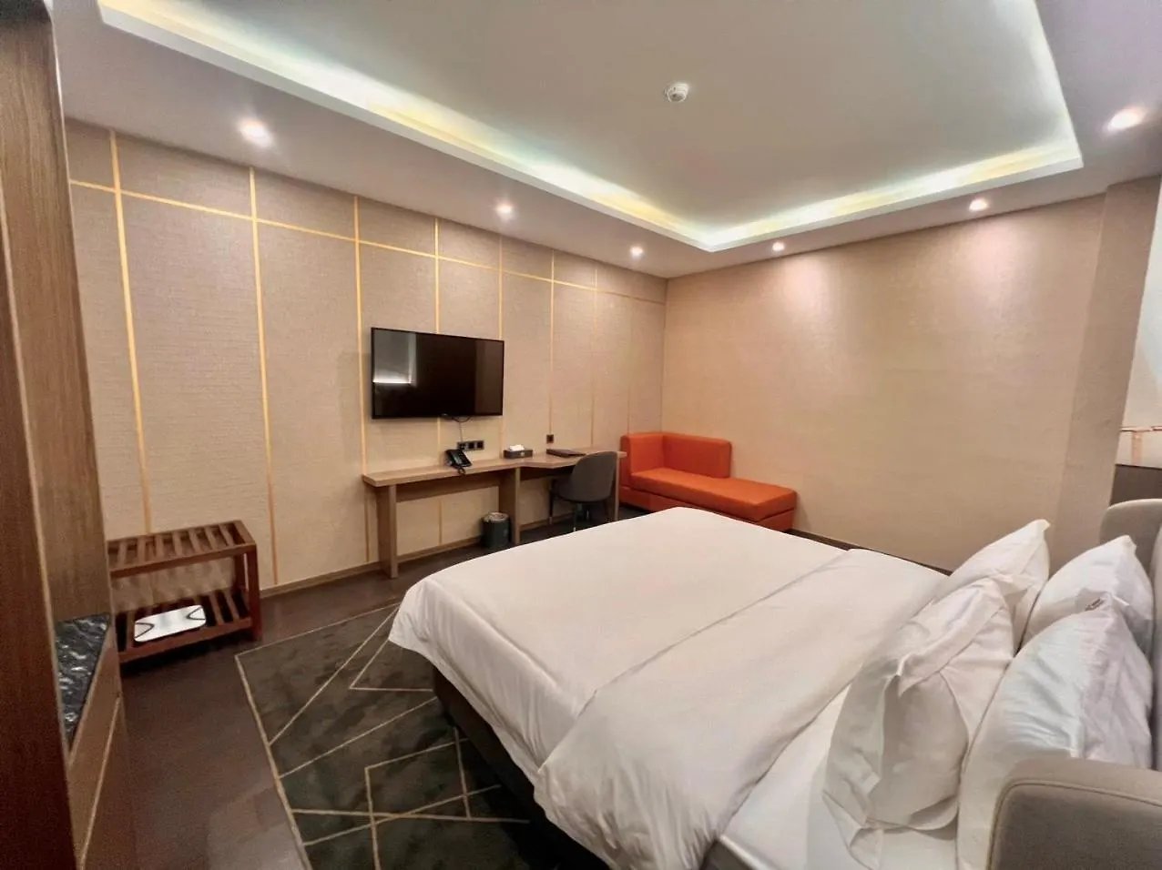 Wah Fu Hotel Ho Chi Minh City