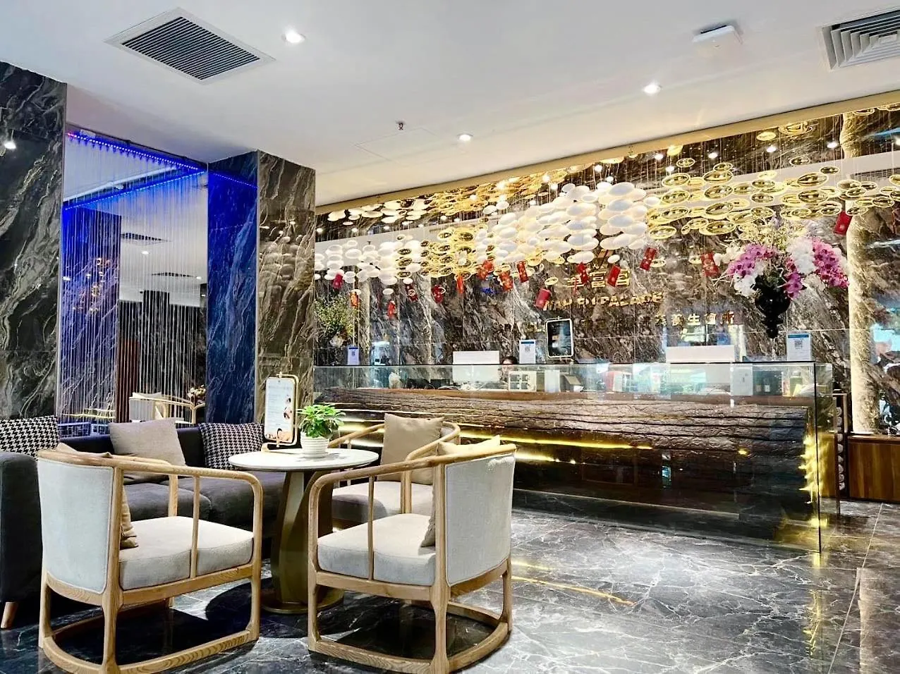 Wah Fu Hotel Ho Chi Minh City