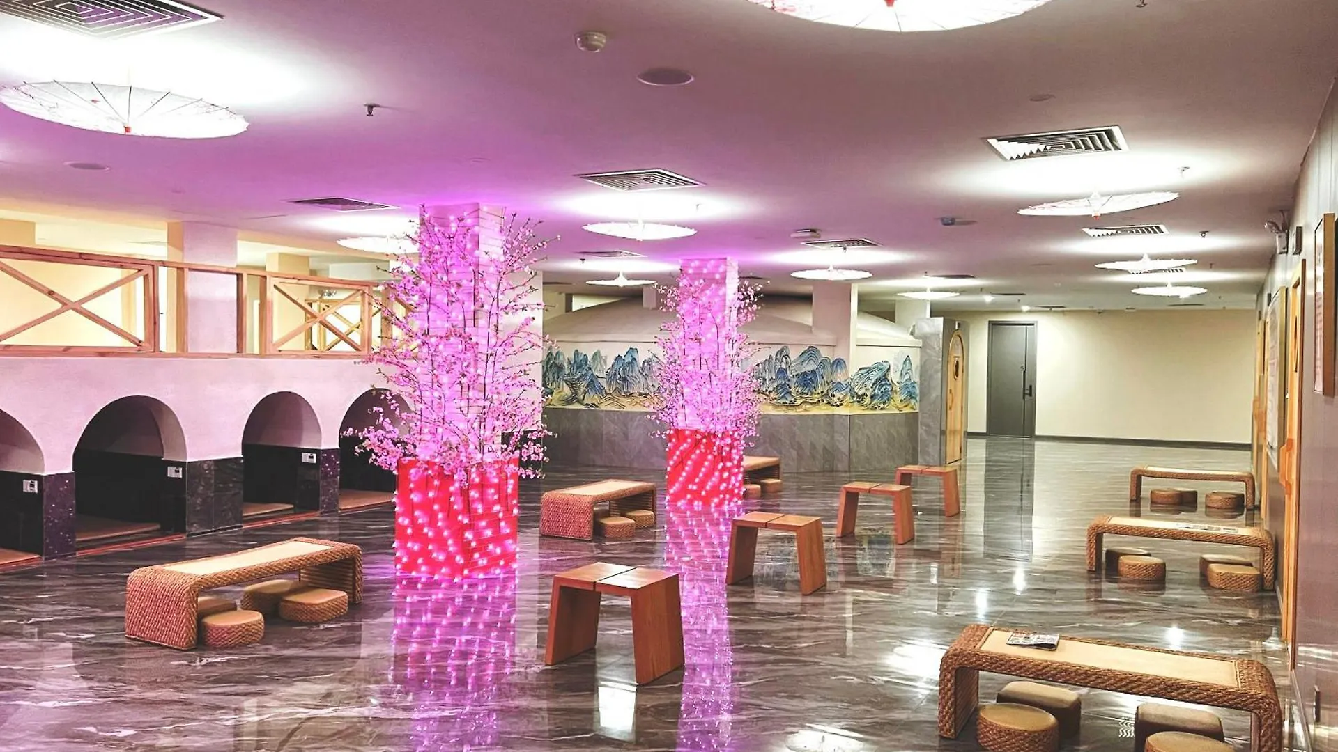 Wah Fu Hotel Ho Chi Minh City