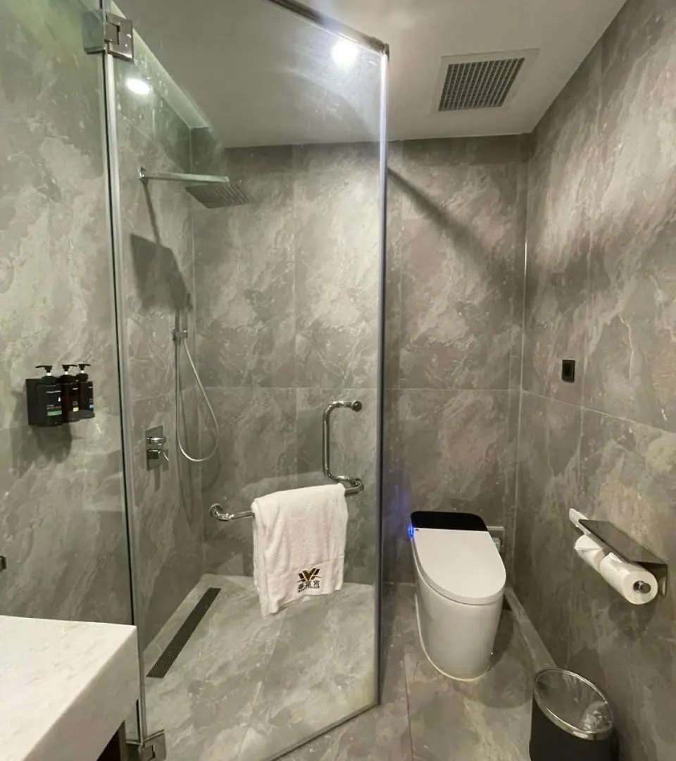 Wah Fu Hotel Ho Chi Minh City 4*,